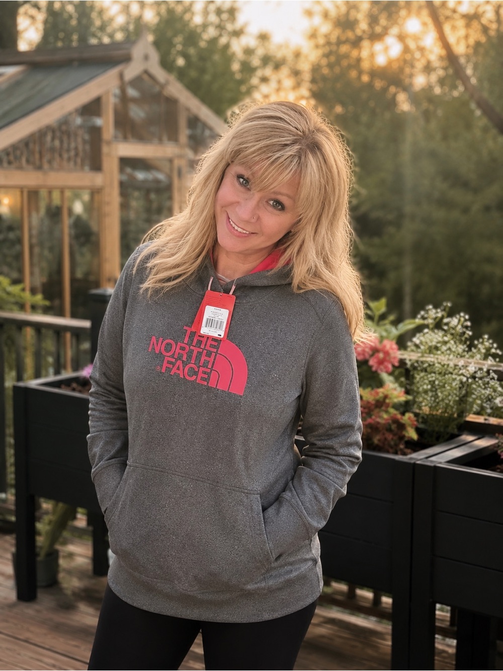 The North Face Women's Charcoal Gray Hoodie with Pink Logo Size M/M